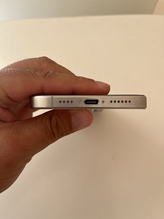 Iphone 16pro max 512GB 93% bat