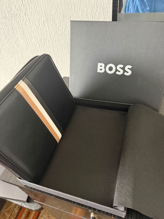 Hugo boss конферентна папка
