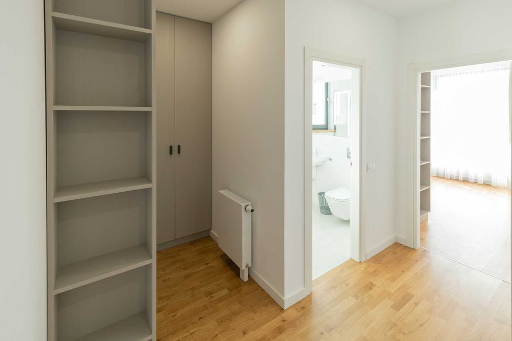 Inchiriez Apartament cu 3 camere Bucuresti zona Baneasa - Proprietar