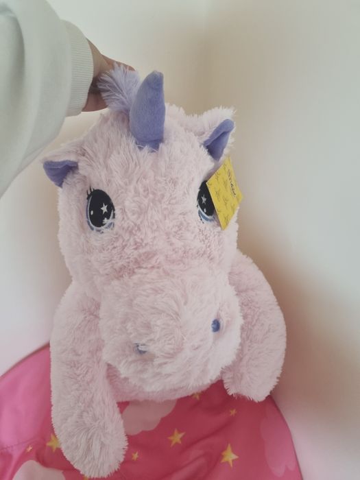 Голям плюшен еднорог