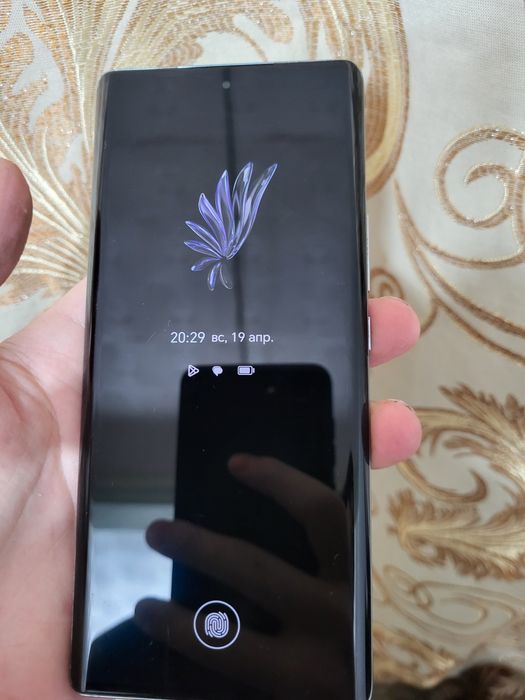 Продам Xonor 70 128/8