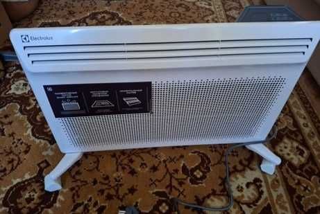 Обогреватель Electrolux Model: EIH/AG2-1000Е Конвективно-Инфракрасный
