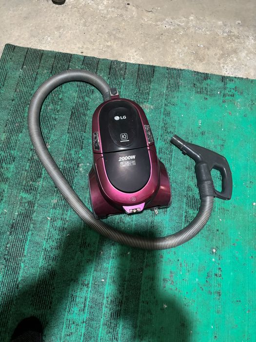 Пылесос сатылады