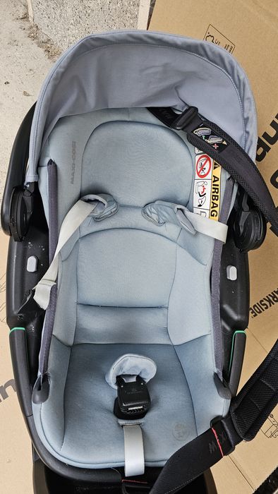 Maxi Cosi Coral + FamilyFix3 + Колан за носене
