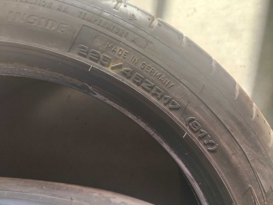 2бр. летни гуми 225/45/17 Dunlop