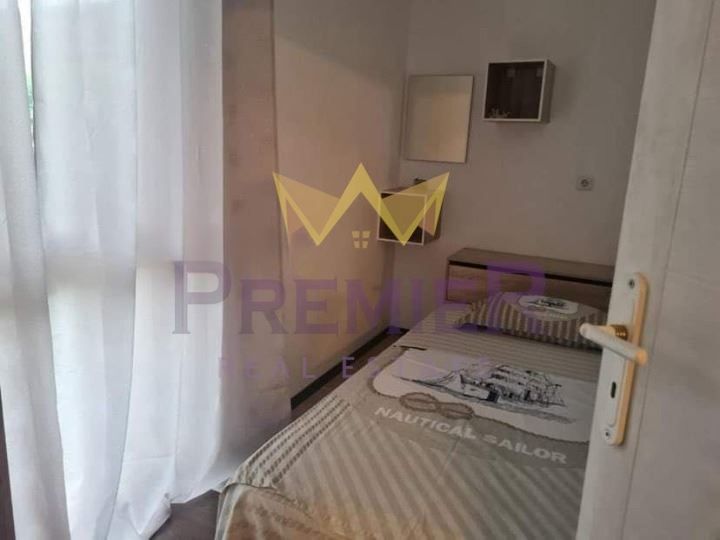 Дава се под наем Тристаен апартамент в Варна, м-т Траката - 89 кв.м за 750 € - Снимка #5