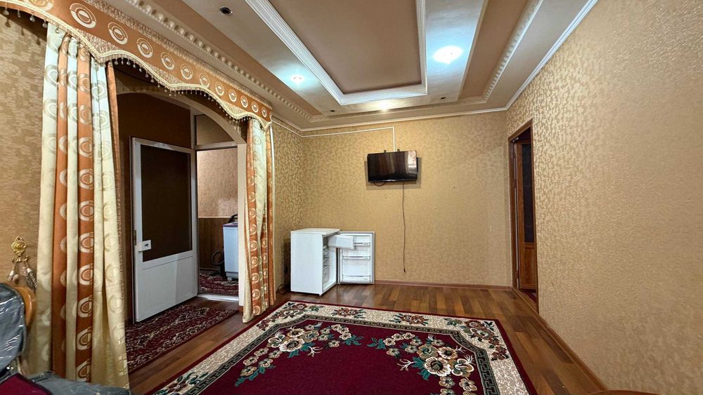 Фрунзиский Ойбек раддом 2 хонали квартира ижарага берилади. ID: 1790