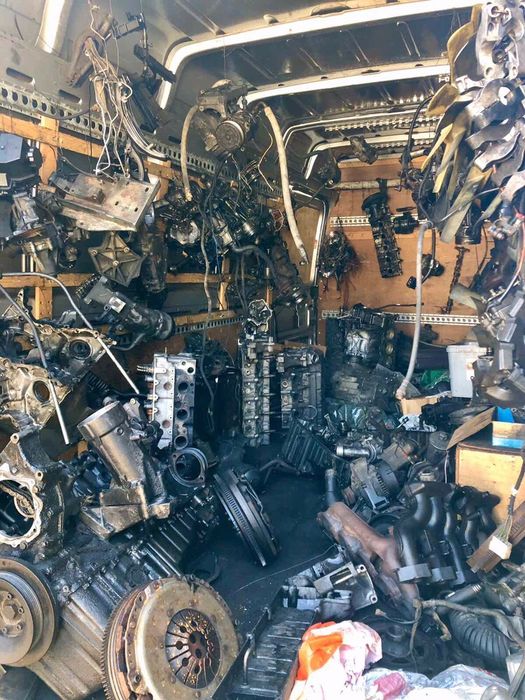 Mercedes Sprinter на части (Спринтер) VW LT Crafter Vito