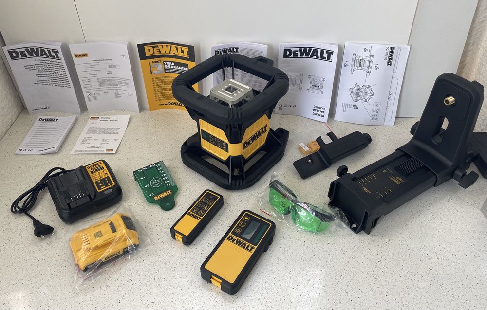 DeWALT DCE079D1G-QW 18V.  Nivela Laser Profesional Rotativ,  360° Grade, Laser Verde. (Raza : 600m.) Original Nou !