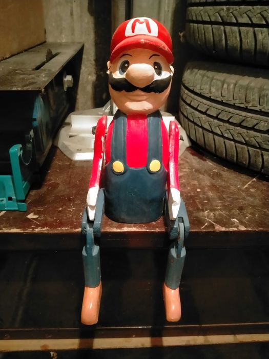 Дървена кукла Супер Марио