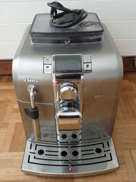 Кафе машина Saeco Syntia
