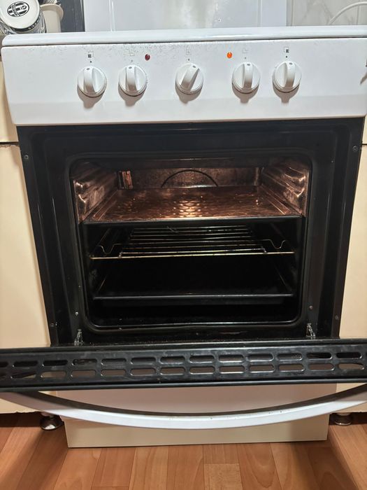 Продам плиту hansa