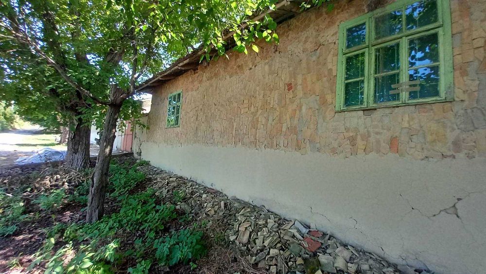 Очарователна селска къща в с. Помощица