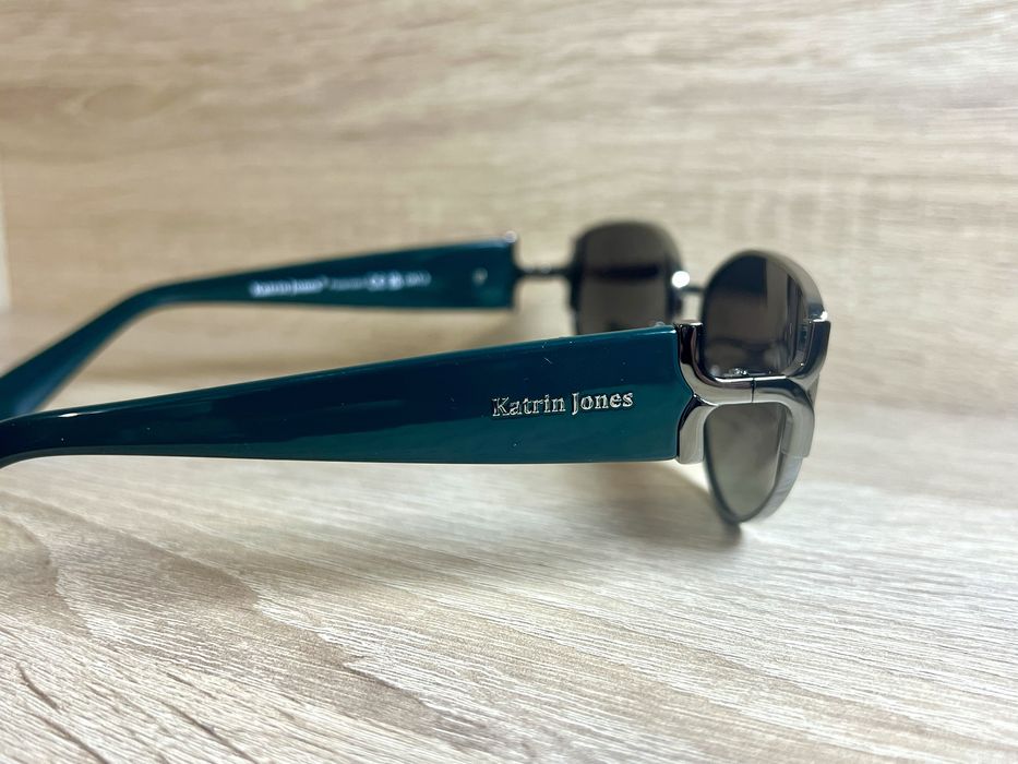 Оригинални дамски слънчеви очила Katrin Jones