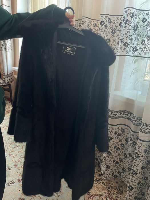 Шуба норка,хорошом качестве,модно