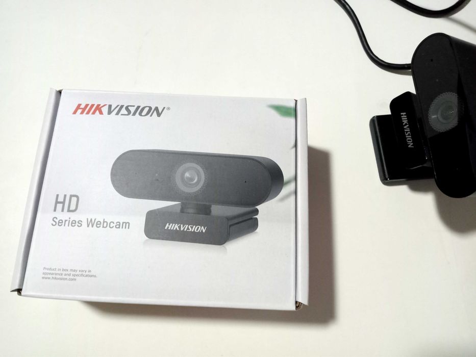 Веб-камера Hikvision 1080p