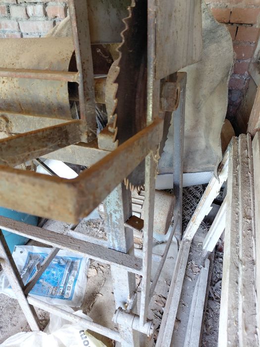 Циркуляр за рязане на дърва