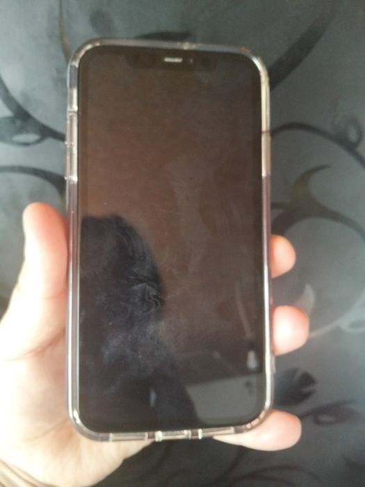 Продам Iphone 11