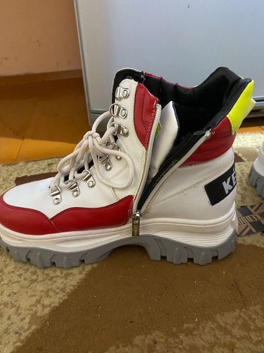 Ботинки демисезонные