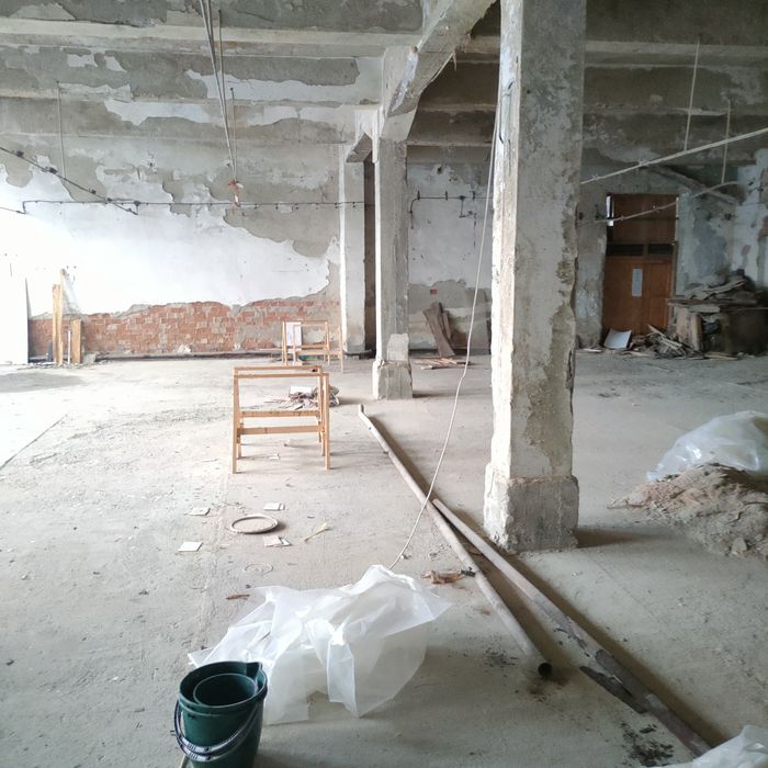 Închiriez convenabil Hala servicii depozitare producție