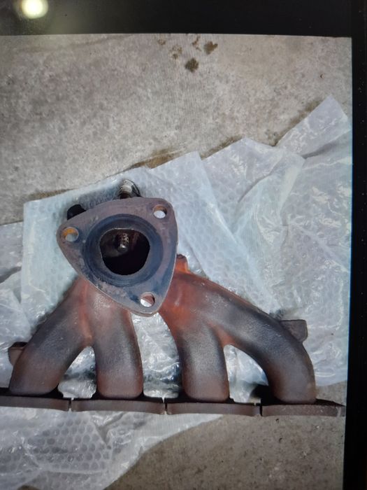 Продам выхлопной коллектор