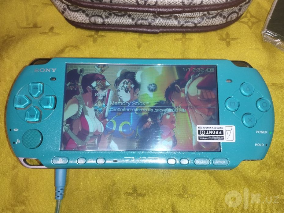 Assalom alekum Psp Sotiladi Original 3000 Model + Gucci Nabor