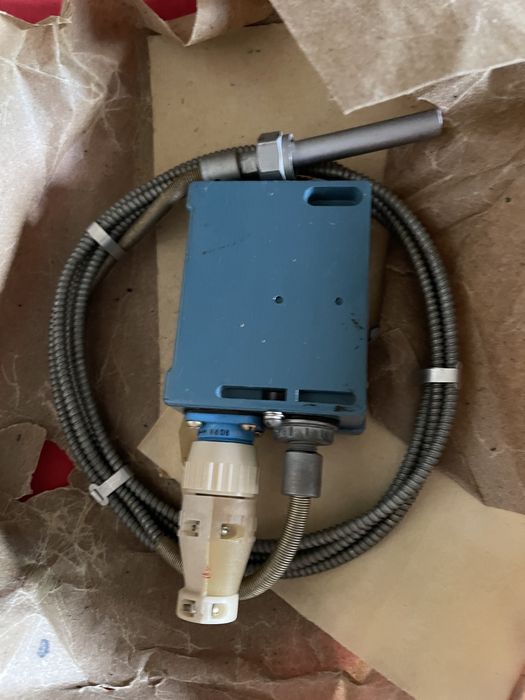 Реле температуры комбинированное КРМ СССР новое