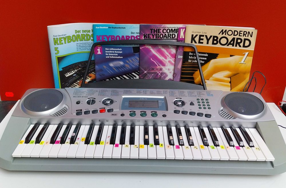 НАЙ ДОБРАТА ОФЕРТА Синтезатори Golden Ton, Yamaha