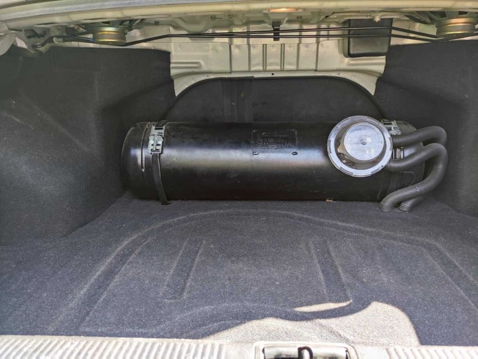 Продавам Хюндай Елантра 2003 бензин + газ