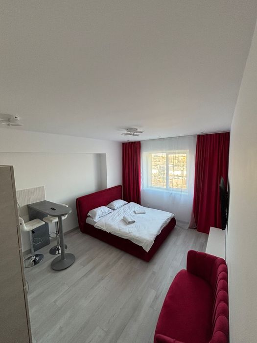 Regim Hotelier / Apartamente cu 2 și cu 3 camere / Rin Grand Residence