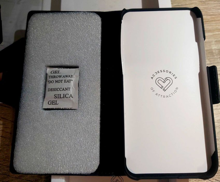 Husă iDeal of Sweden Unity Wallet – iPhone 11 pro / xs / x – nouă