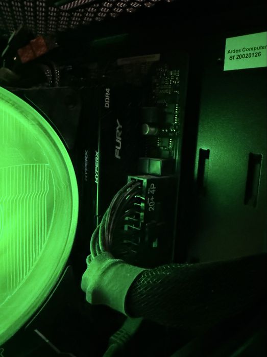 Gaming computer RTX 2080SUPER/ i7 9700K/ 32GB RAM Геймърски компютър