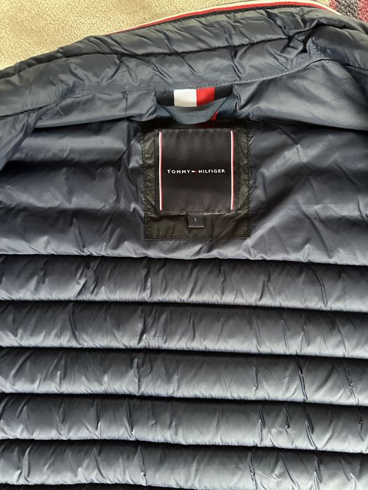 Елек Tommy Hilfiger