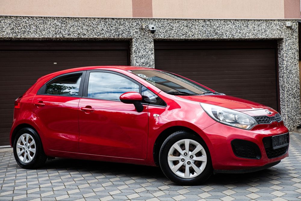 KIA Rio 2014 — imagine 2
