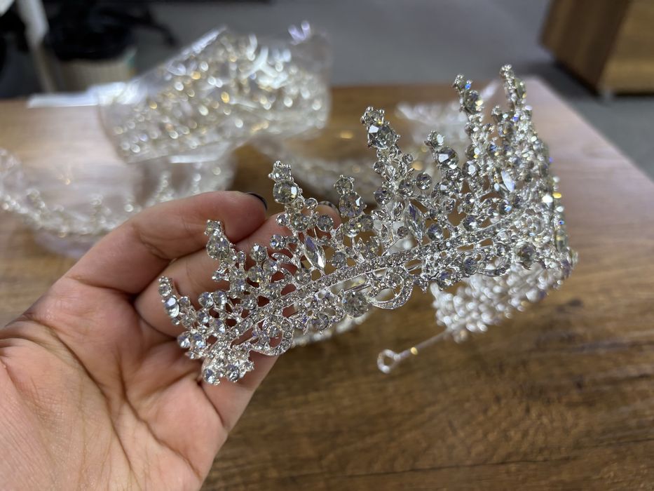 Диадема или корона