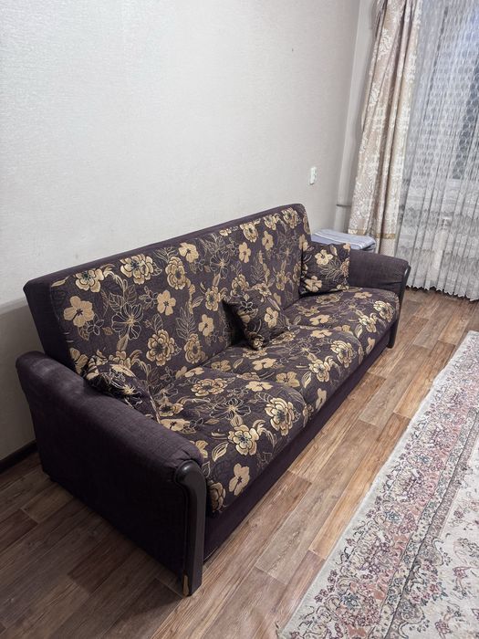 Продам диван раскладной