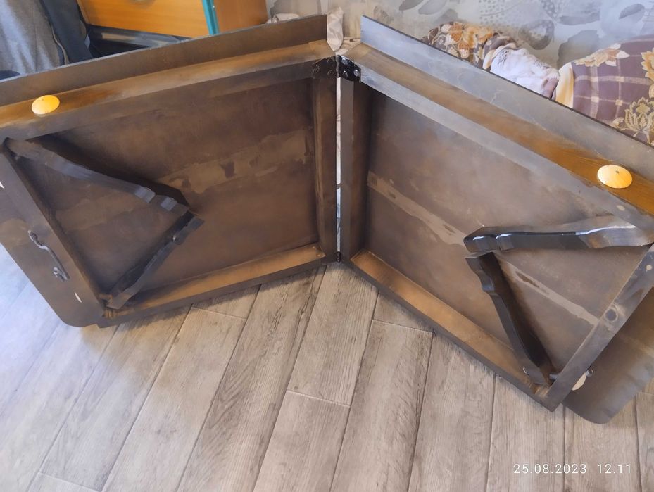 Столы ручной работы