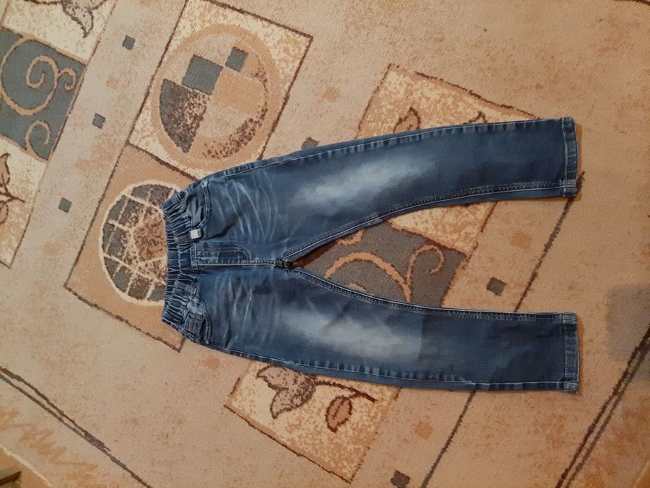 За момченца 7-8 годинки