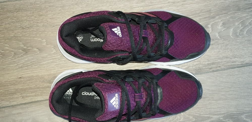 Оригинални маратонки Адидас