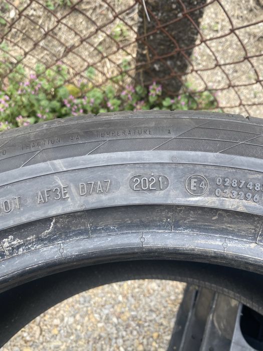 255/45/19 Континентал Летни