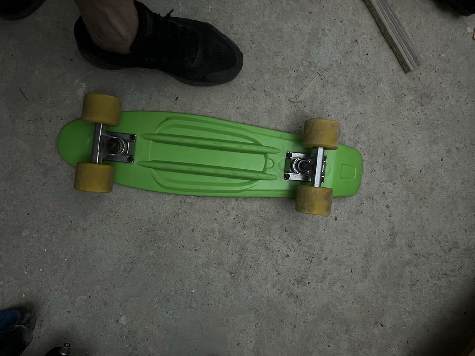 Vand trotineta, penny -board si casca