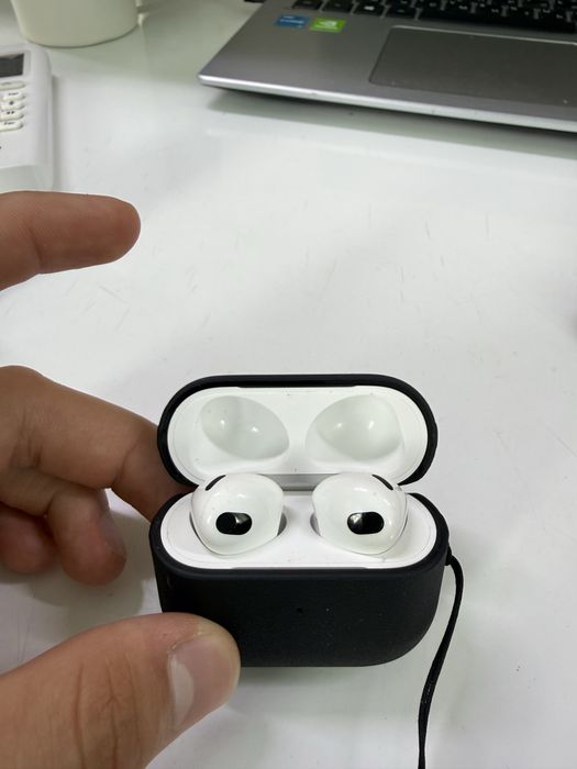 Продам AiraPods 3