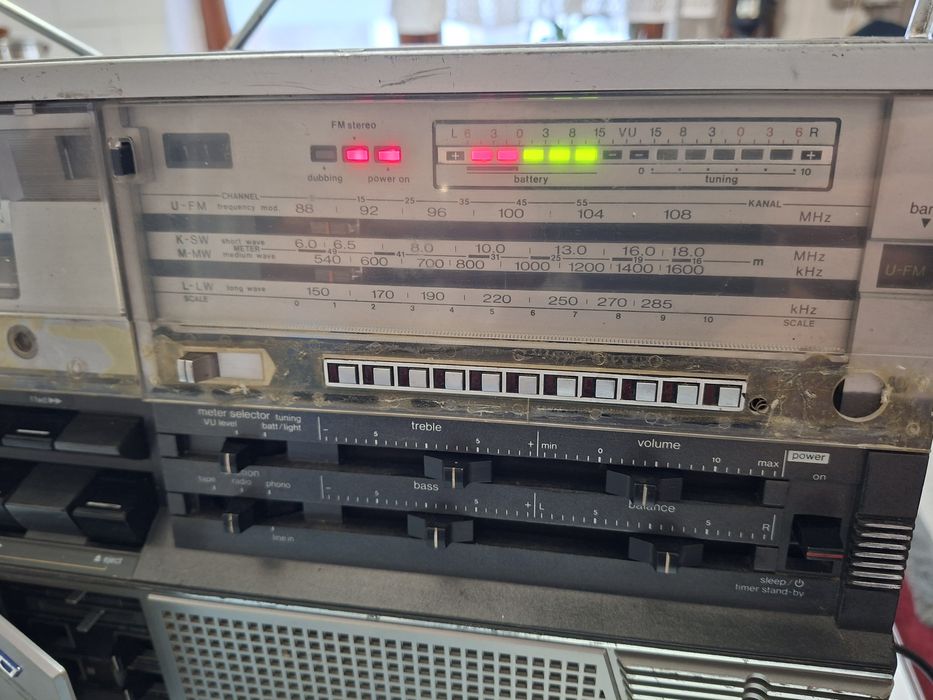 Sharp gf666, radiocasetofon dublu deck, radio 4 benzi, boombox Japonia 80'