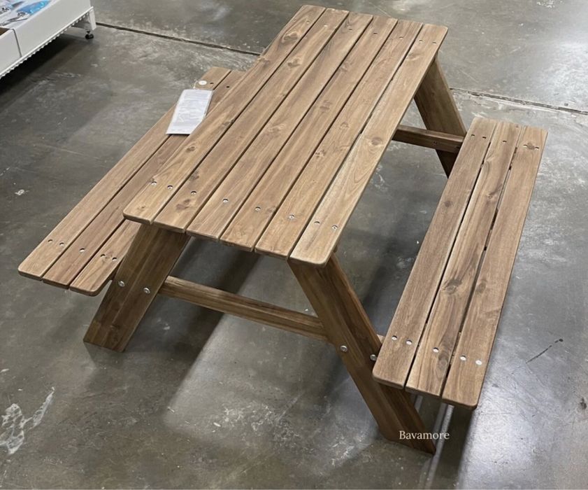 Продам детский стол ИКЕА