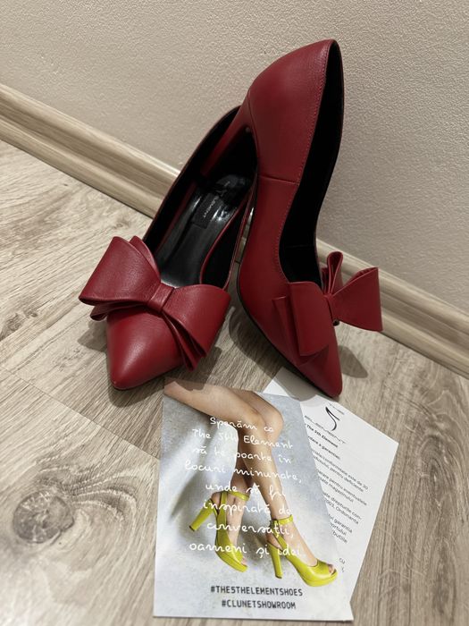 Pantofi stiletto 40 rosii The 5th Element