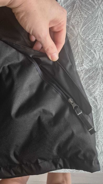 Дамско непромокаемо яке за преходи