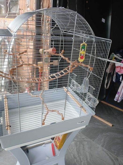 Colivie papagali cu accesori