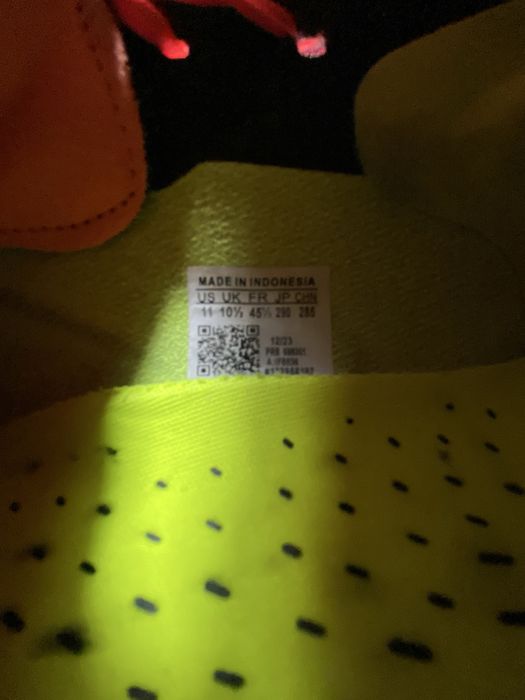 Продаю бутсы Адидас предатор 30