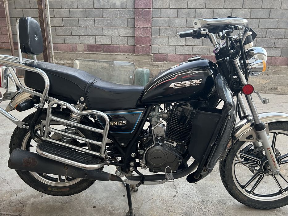 Мотоцикл Suzuki gsx 200 куб
