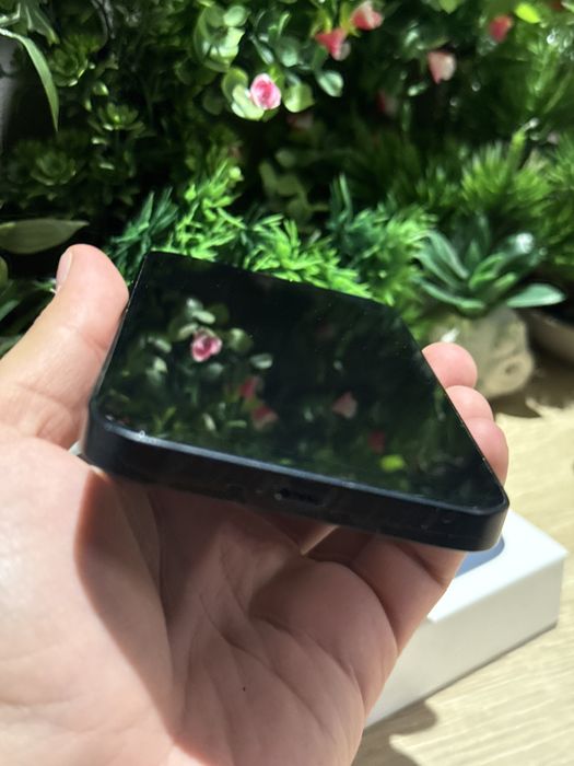Iphone 13 ‼️husa si folie‼️Garantie‼️